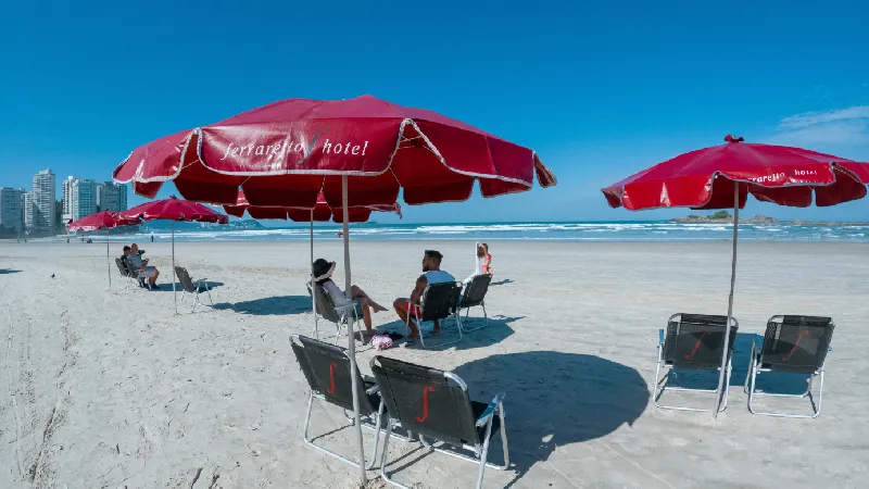 Férias de verão viva dias inesquecíveis à beira mar